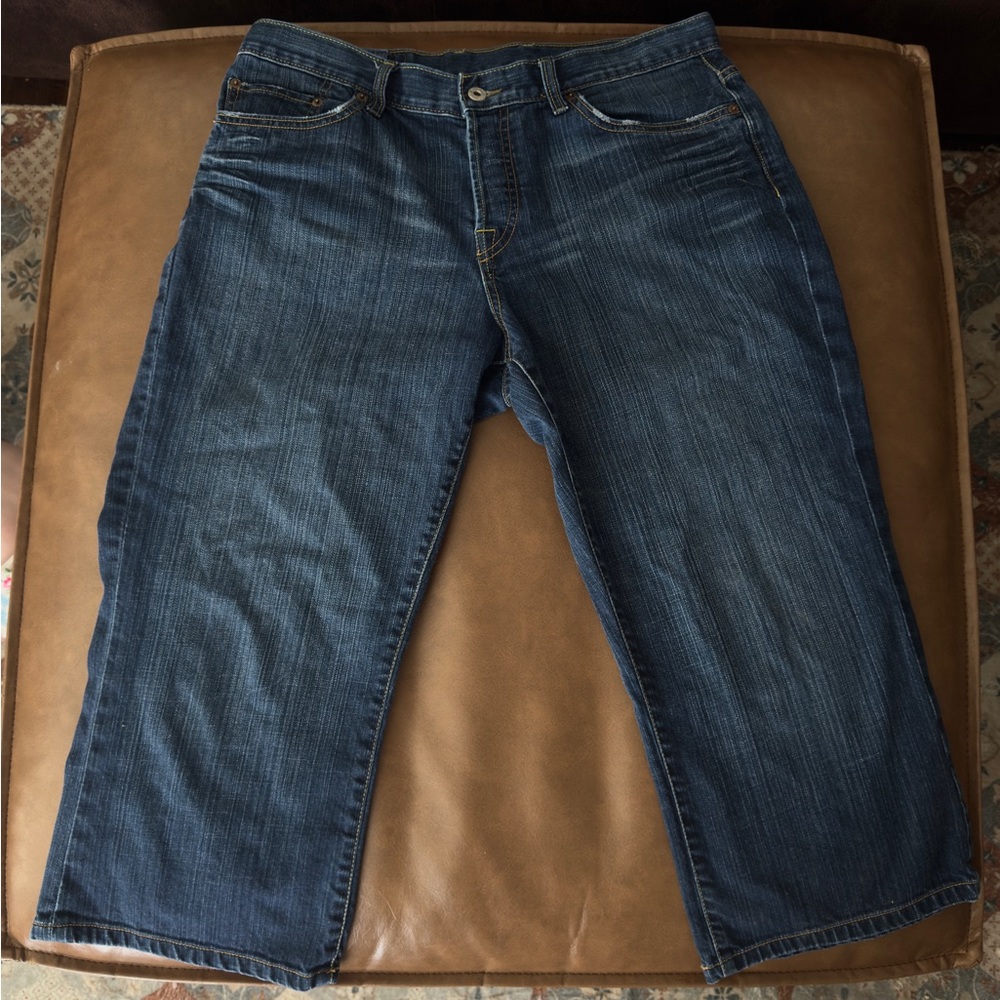 Lucky Brand capri Fit Dark Blue Jeans